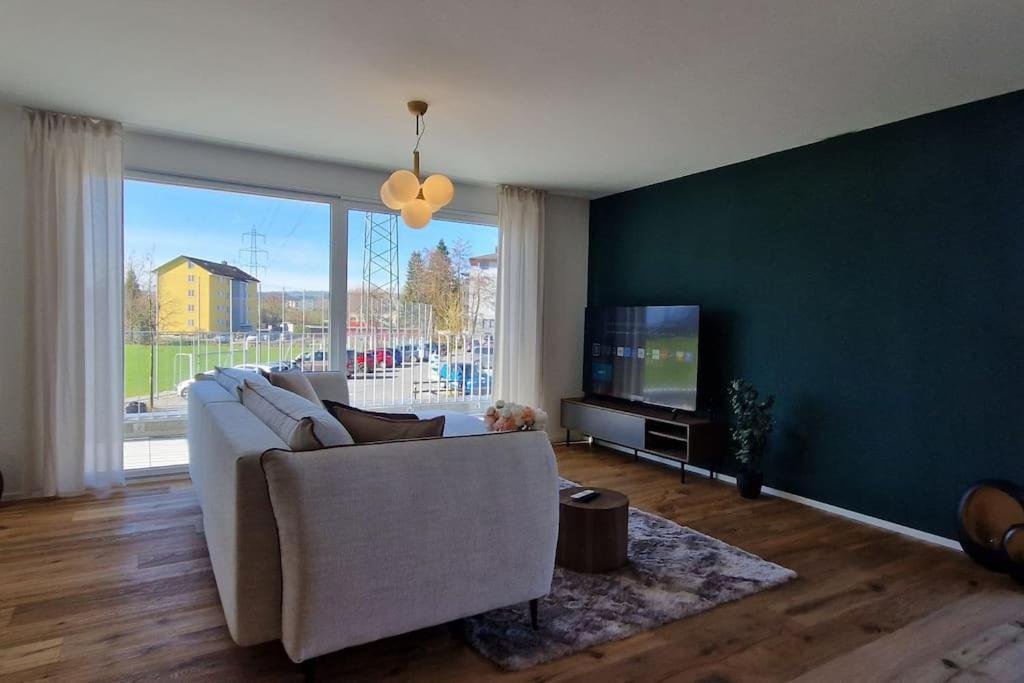 Visionary Hospitality Rothenburg, Lucerne - Premium Apartments With Free Parking, Washer, Kitchen, Terrace, 15' City 외부 사진