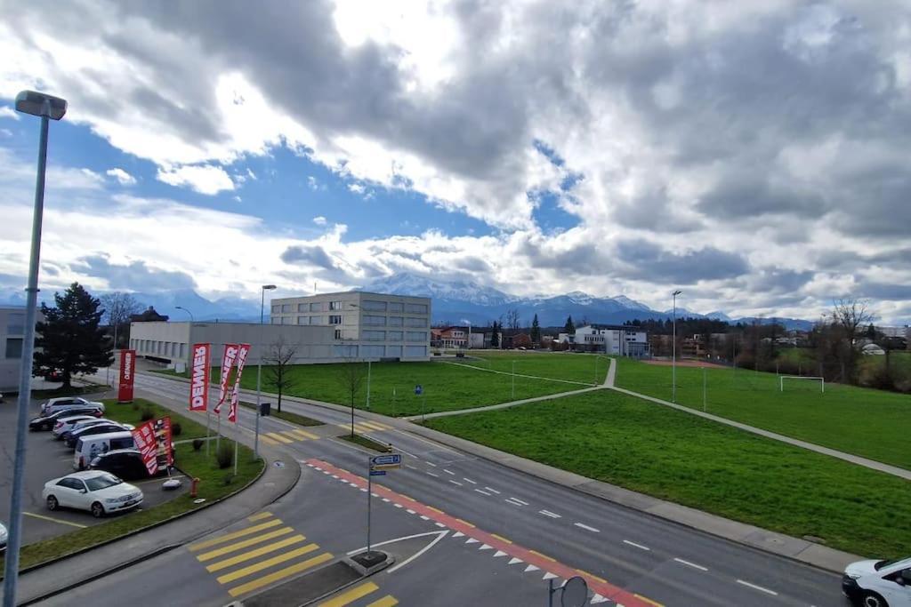 Visionary Hospitality Rothenburg, Lucerne - Premium Apartments With Free Parking, Washer, Kitchen, Terrace, 15' City 외부 사진